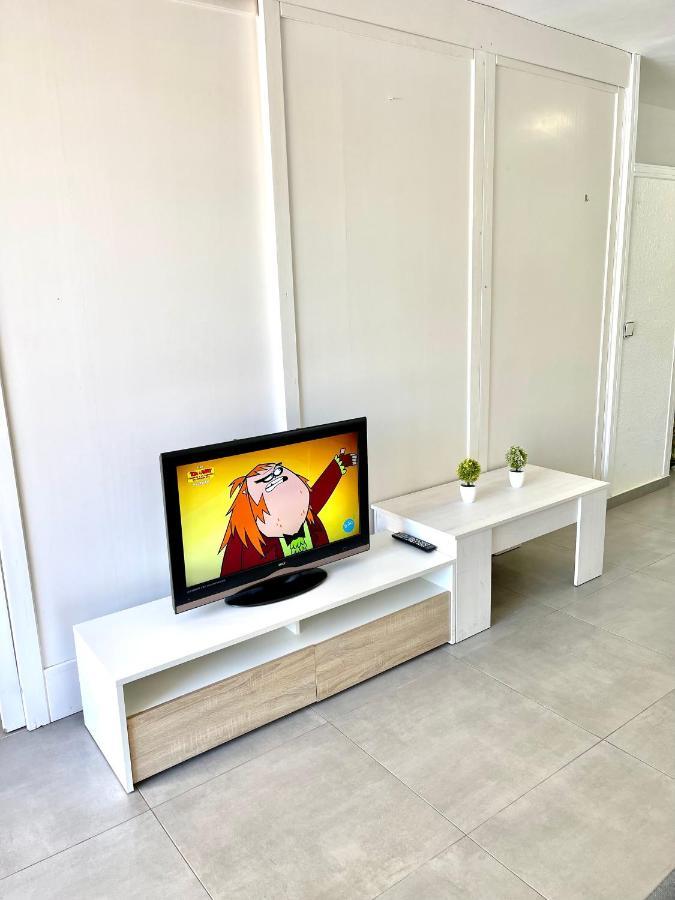 Apartbeach Novelty Climatizado Y Vistas Playa ซาลอว์ ภายนอก รูปภาพ