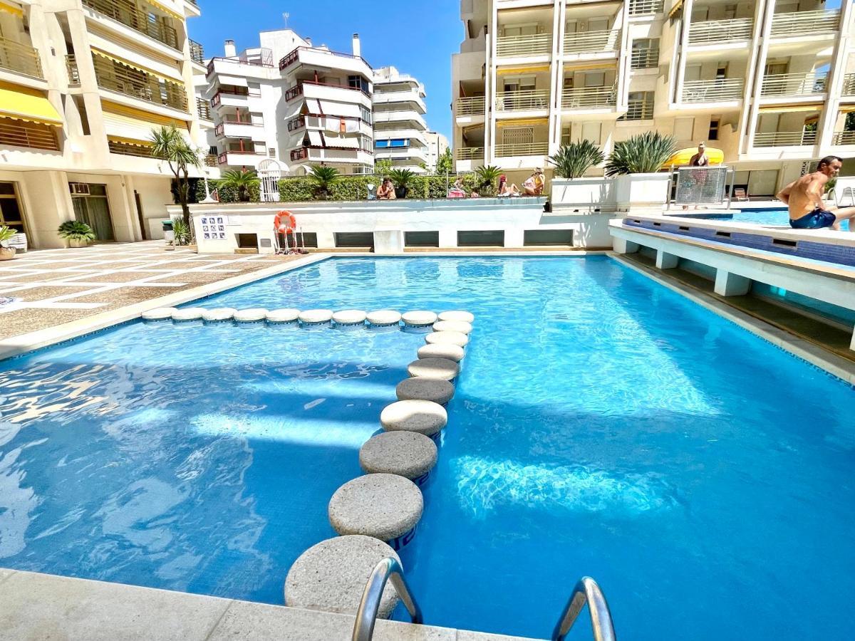 Apartbeach Novelty Climatizado Y Vistas Playa ซาลอว์ ภายนอก รูปภาพ
