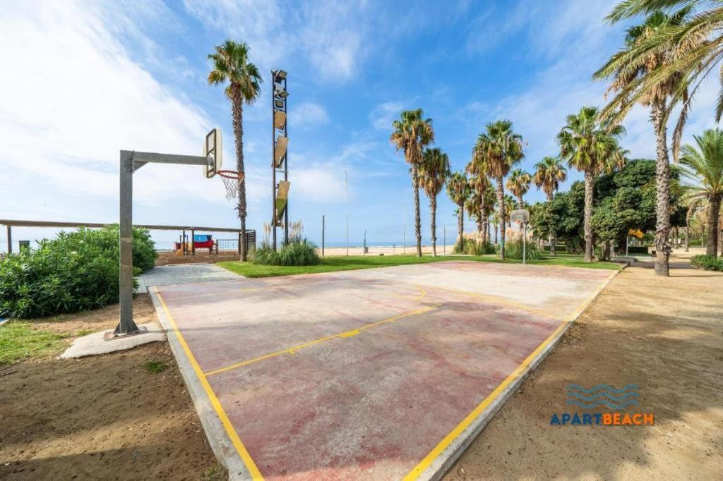 Apartbeach Novelty Climatizado Y Vistas Playa ซาลอว์ ภายนอก รูปภาพ